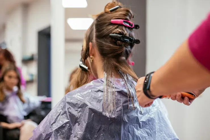 Beauty Salon Service in Naya raipur raipur